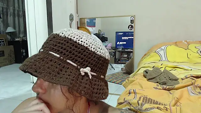 Chat +18 de AlinaWoolf_ ao vivo