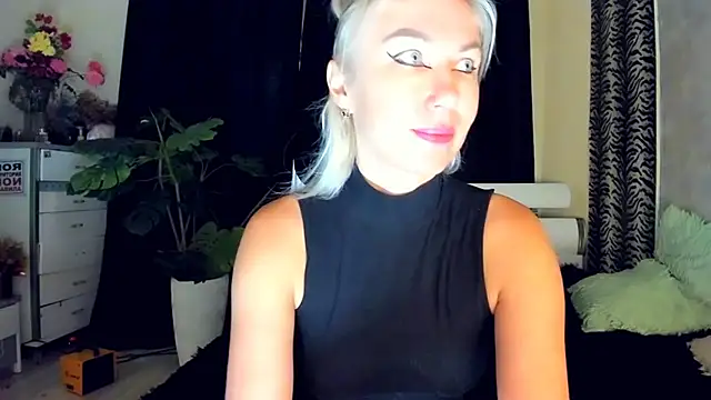 VainEnchantress Adlı Modelin Canlı XXX Sohbeti