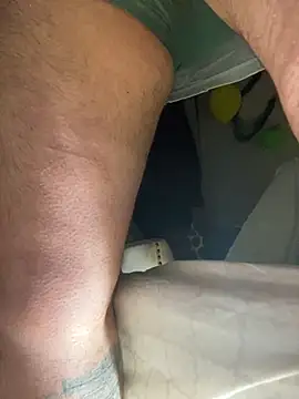 Chat +18 de GusanoDelicioso ao vivo