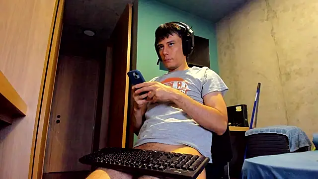 عرض كام Huge_latin_cock