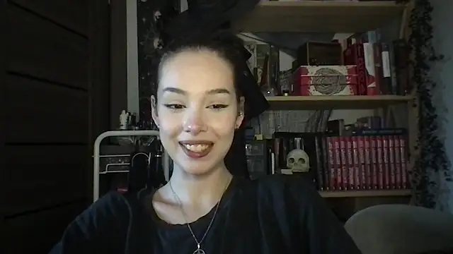 Yuna5343's Live XXX Chat