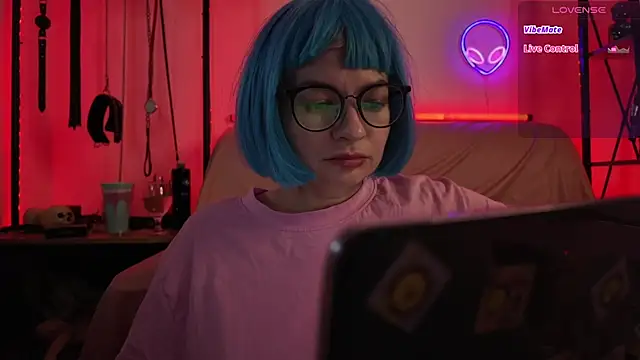 CyberXGoddess' Live XXX Chat