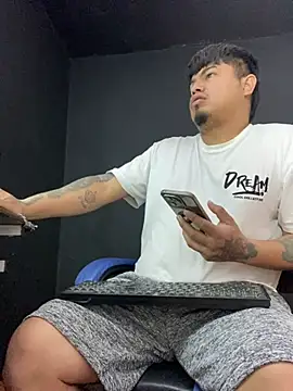DickMasterfindomのライブXXXチャット