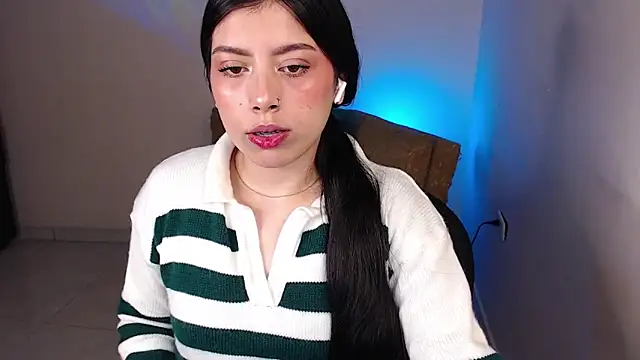 iam_emy Chat XXX in diretta