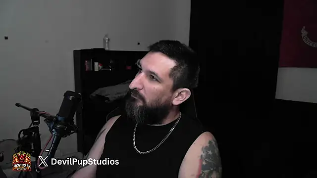 Živý XXX chat DevilPup75_