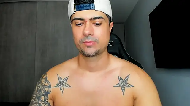 Chat XXX ao vivo de ZEI-001