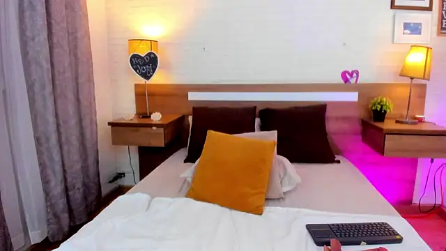 JenniferAuriston's Live XXX Chat