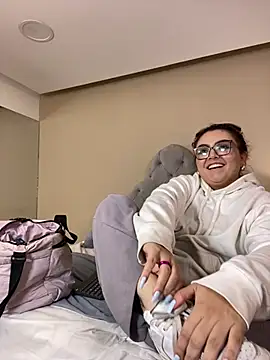 AlmaraRouge Chat XXX live