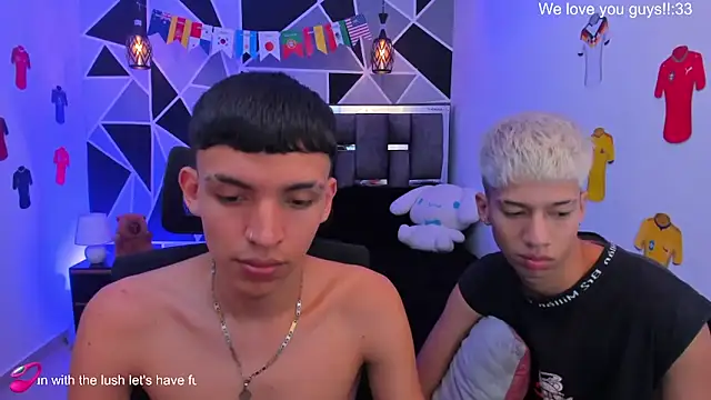 Juan_Nd_Steven 现场XXX聊天