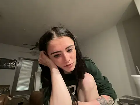 ash10alex Chat XXX live