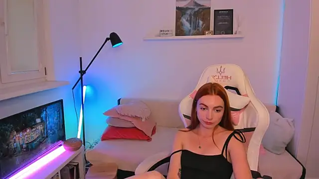 Mia_Madden: онлайн-секс-чат