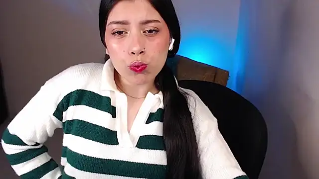 iam_emy's Live XXX Chat