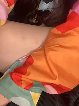SomeWhatFoxyX's Live XXX Chat