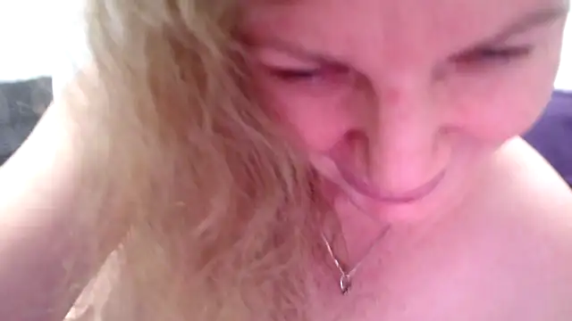 l4dyc4pricorn76 – Live XXX-chat