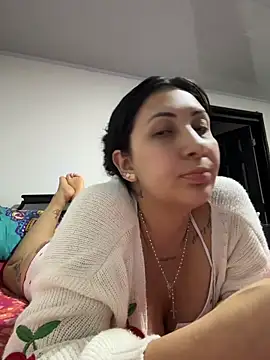 KittyObsession live XXX chat