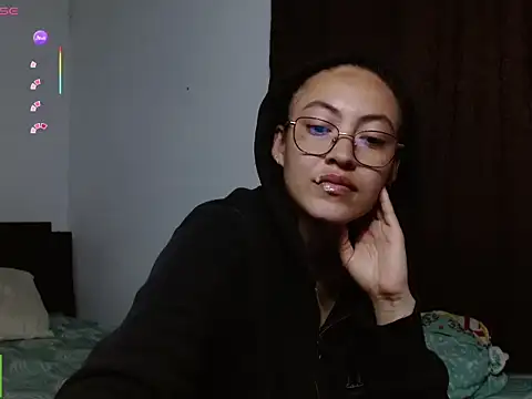 Chat XXX en directo de Amitlu_