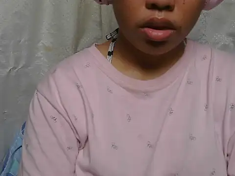 ChubbyButty live XXX chat