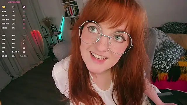Chat XXX en directo de Alice_CutePerv