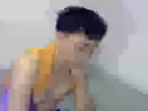 Stud_Aaron 即時 XXX 聊天