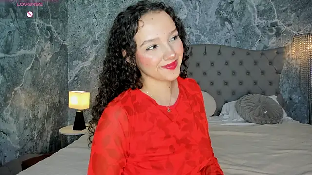 LucyLovelyy's Live XXX Chat