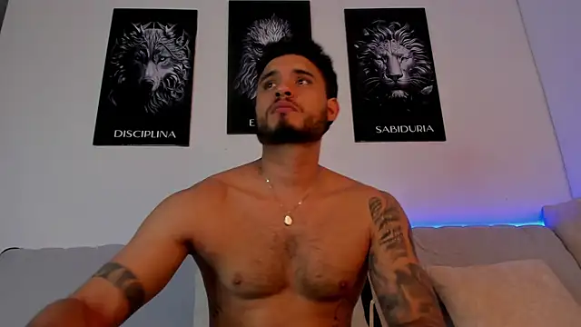 AUSTINN_TORRES Live XXX-Chat
