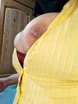 Farisa-24 Chat XXX live