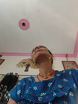 Sexy-Suhani2 Live XXX-chat