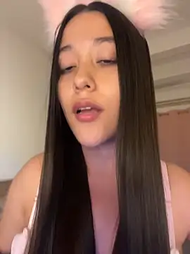 Nhefertary Chat XXX in diretta