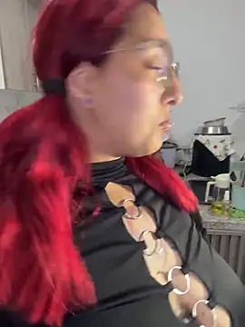 BombomAndAxel Adlı Modelin Canlı XXX Sohbeti