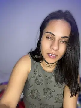 XXX chat uživo modela MadisonYoung000