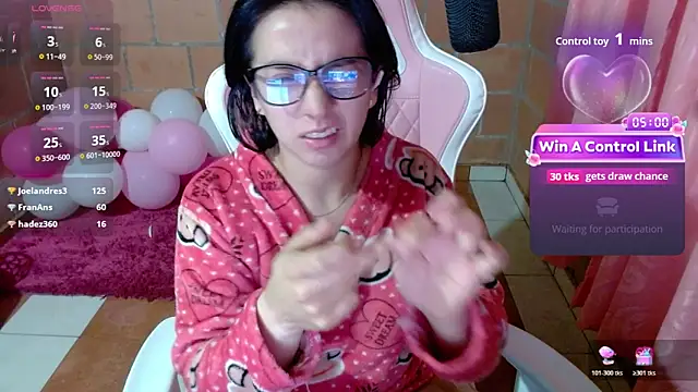 צ'אט XXX בשידור חי של Maggie_Fox3