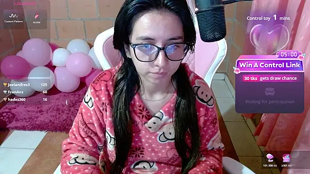 Maggie_Fox3 Adlı Modelin Canlı XXX Sohbeti