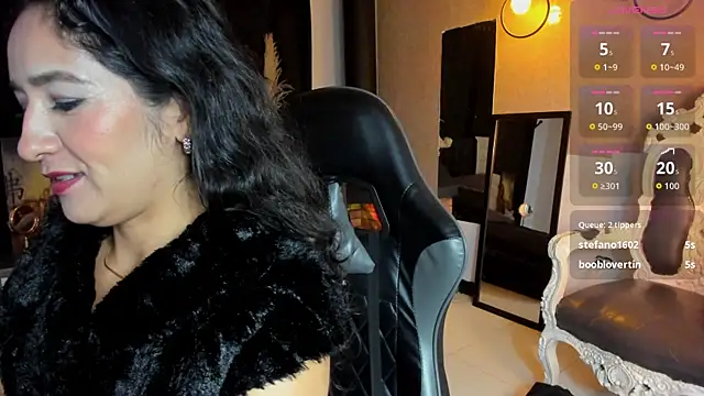 Chat +18 de Vicky_Angeel ao vivo