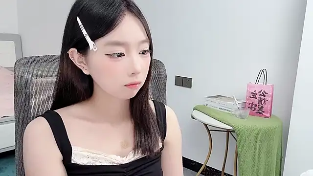 Yoyo33355 Live XXX-Chat