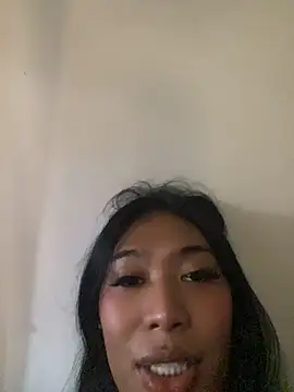 hugecock_tamiraのライブXXXチャット
