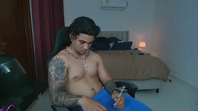 Mrbig_maximo élő XXX-chatje