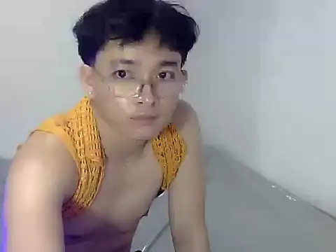 Chat XXX Live Stud_Aaron