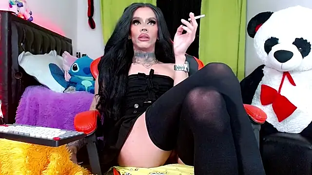 AlexdevilsHard 即時 XXX 聊天