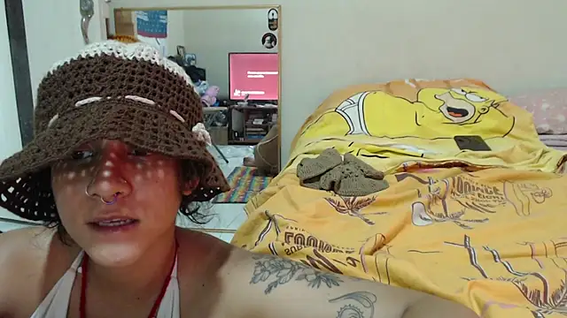 AlinaWoolf_のライブXXXチャット