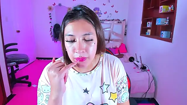 perlabeautiful Live XXX Chat