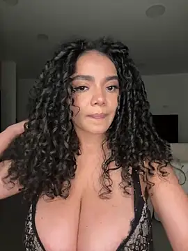 دردشة Curlyierr الجنسية المباشرة
