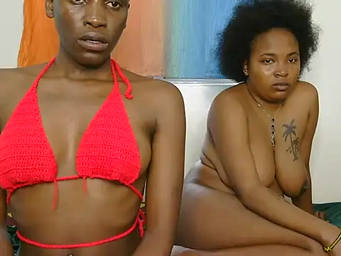 petitepearl's Live XXX Chat