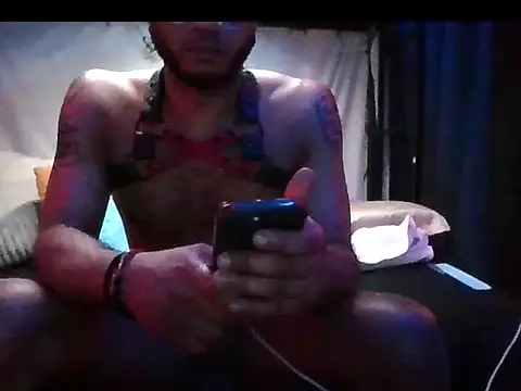 Czat XXX na żywo – KY_Sir35