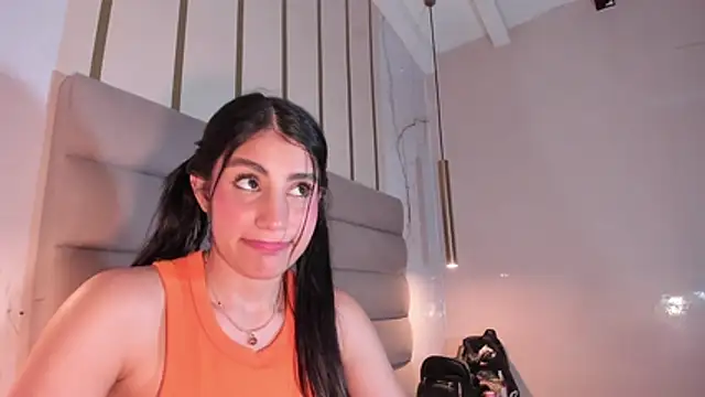 IsabelaStefano's Live XXX Chat