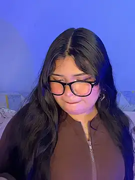 Chat +18 de Cannella_0 ao vivo