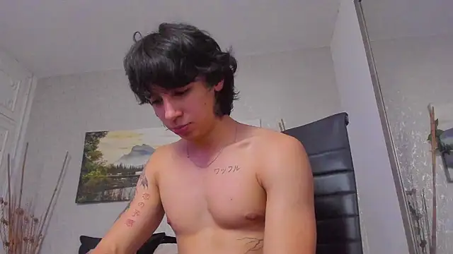 XXX chat uživo modela Tyler_durten