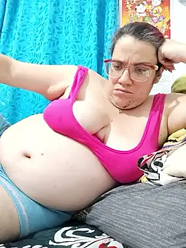 karlythoth@xh live XXX chat