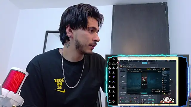 Chat XXX en directo de Elian_savoy
