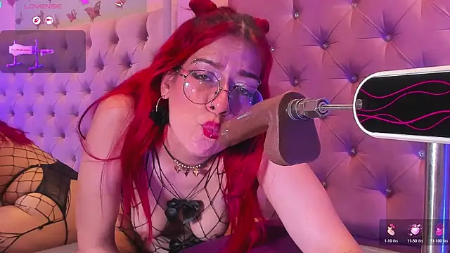 دردشة LolyYunno الجنسية المباشرة