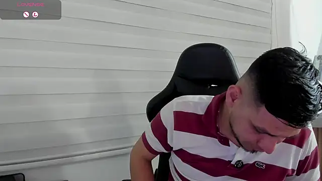Rick_Adams' Live XXX Chat